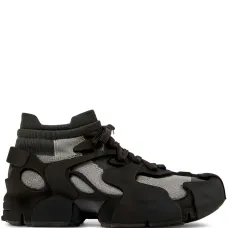 Кроссовки Tossu