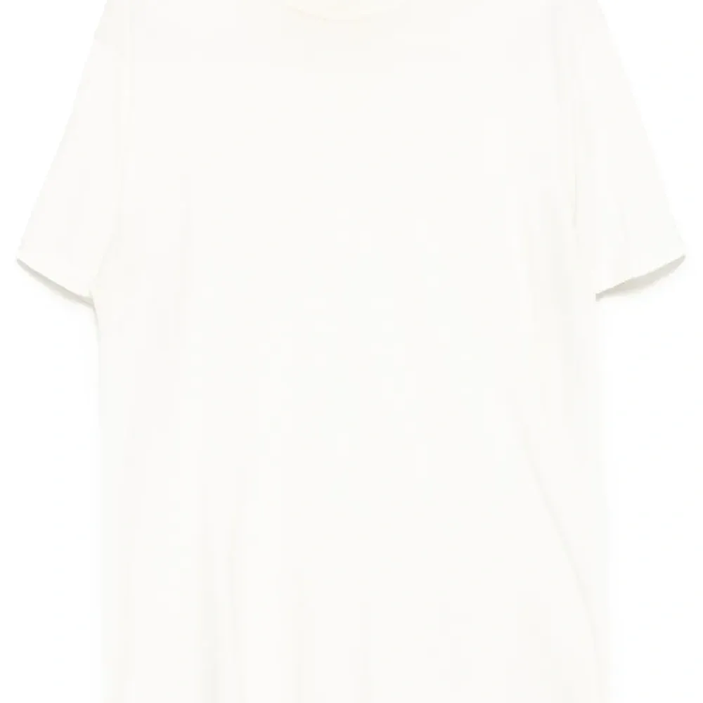 Футболка с круглым вырезом