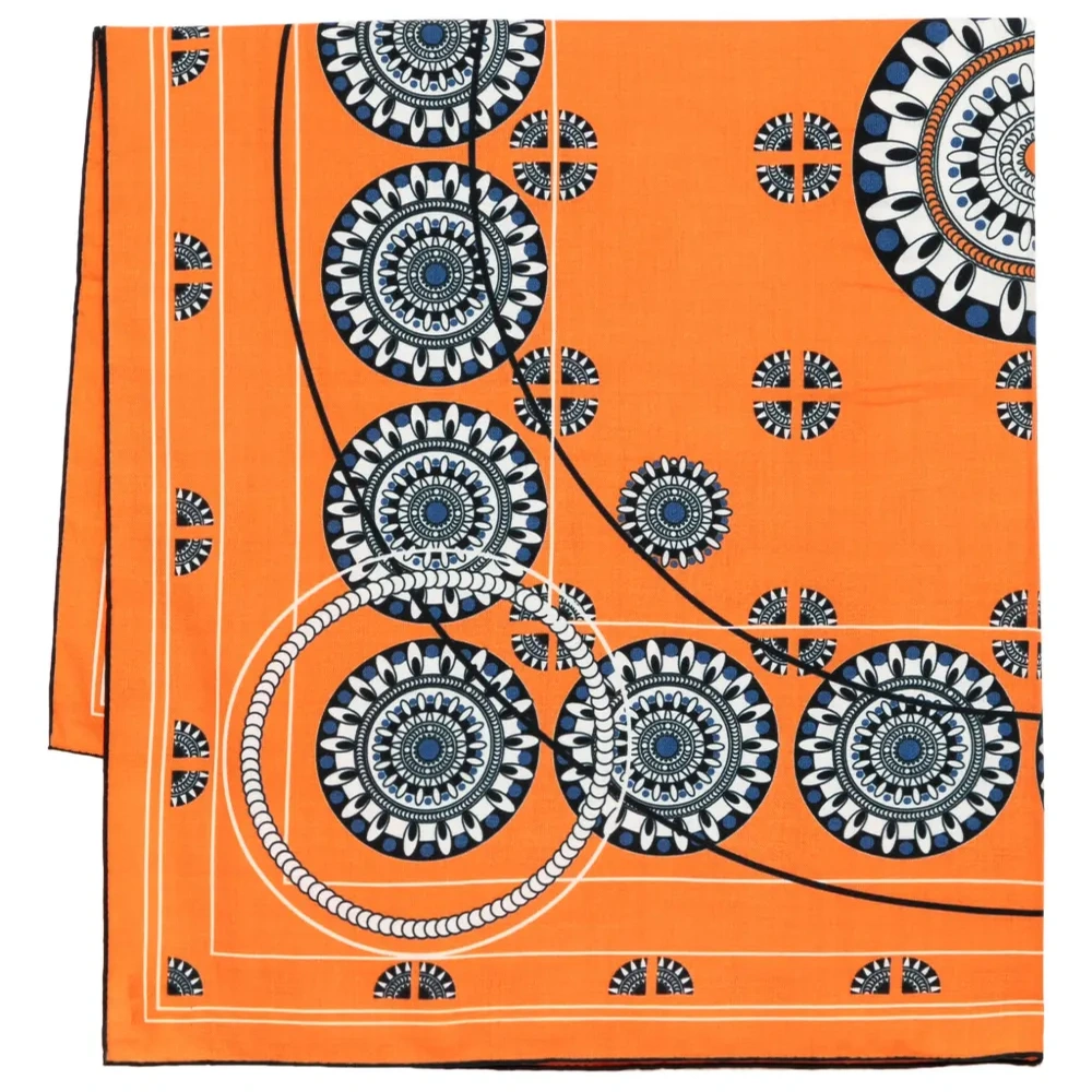 Платок с принтом