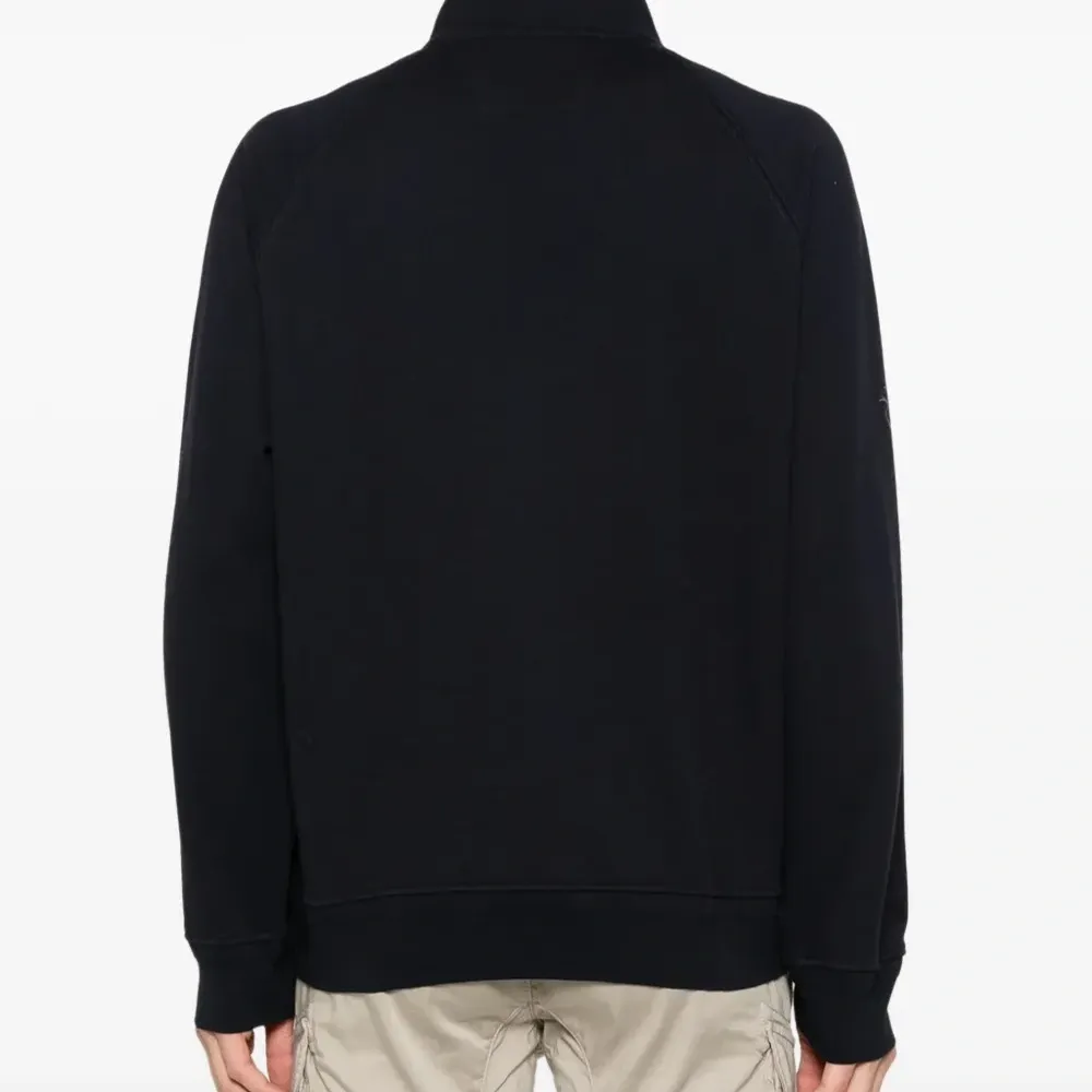 Толстовка с воротником поло