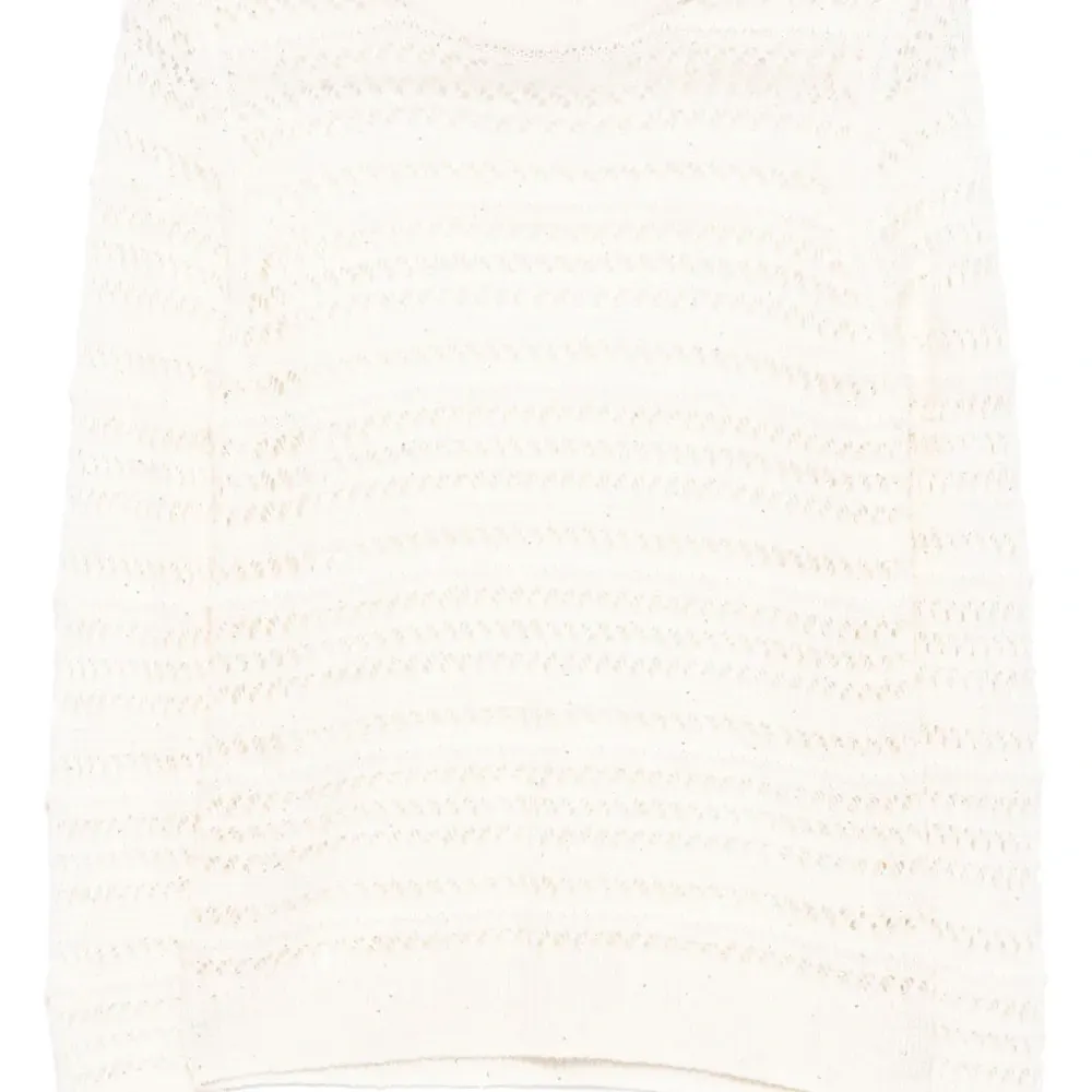 Свитер с декоративной строчкой