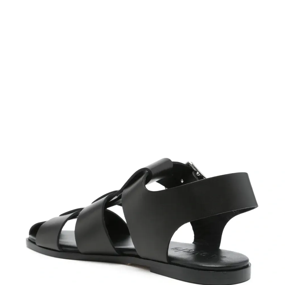 Сандалии с ремешками Сандалии с ремешками