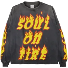 Свитер Soul on Fire