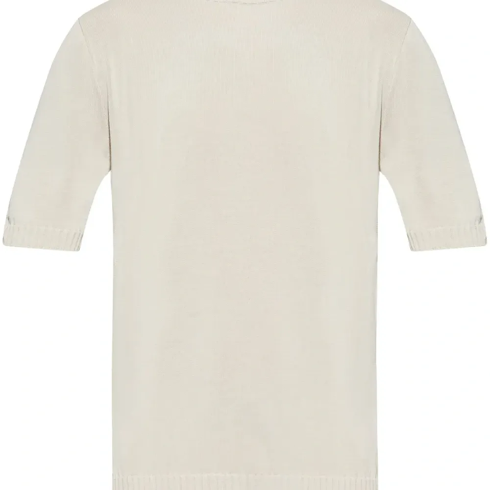 Футболка с круглым вырезом