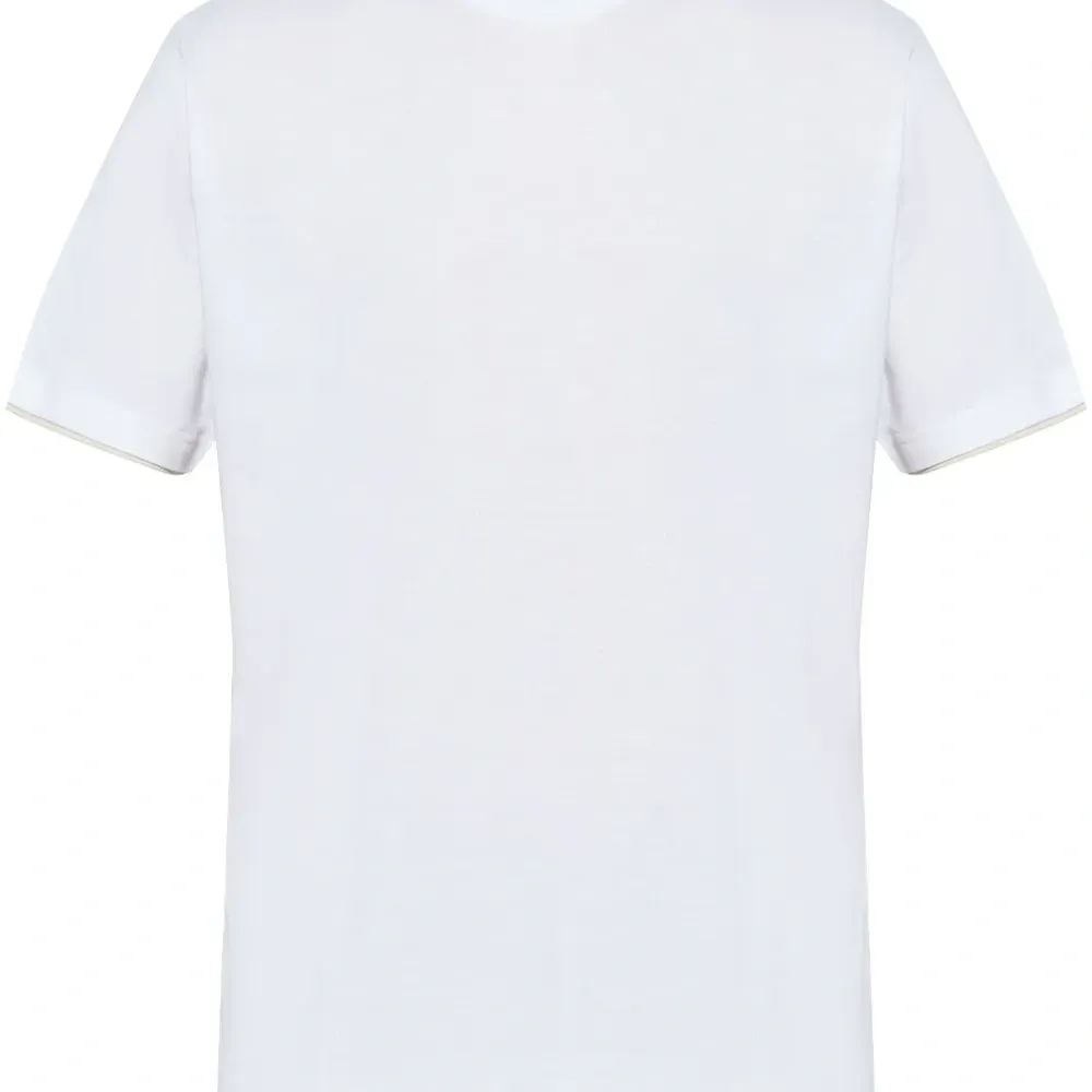 Футболка с круглым вырезом