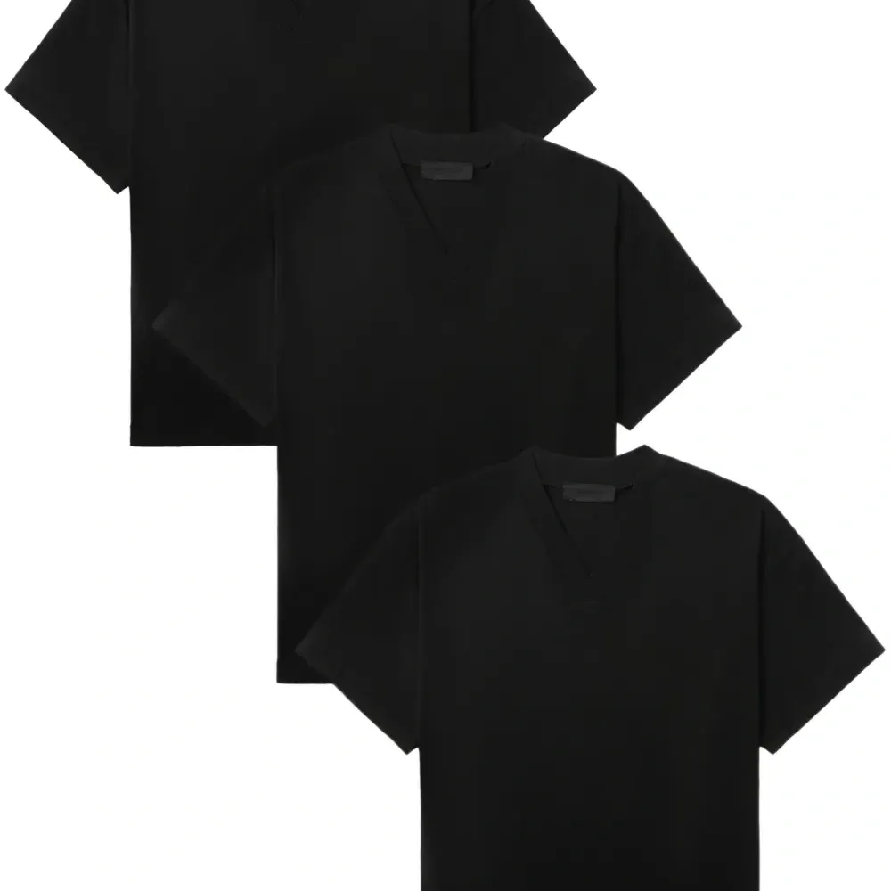 Комплект из трех футболок с V-образным вырезом Комплект из трех футболок с V-образным вырезом