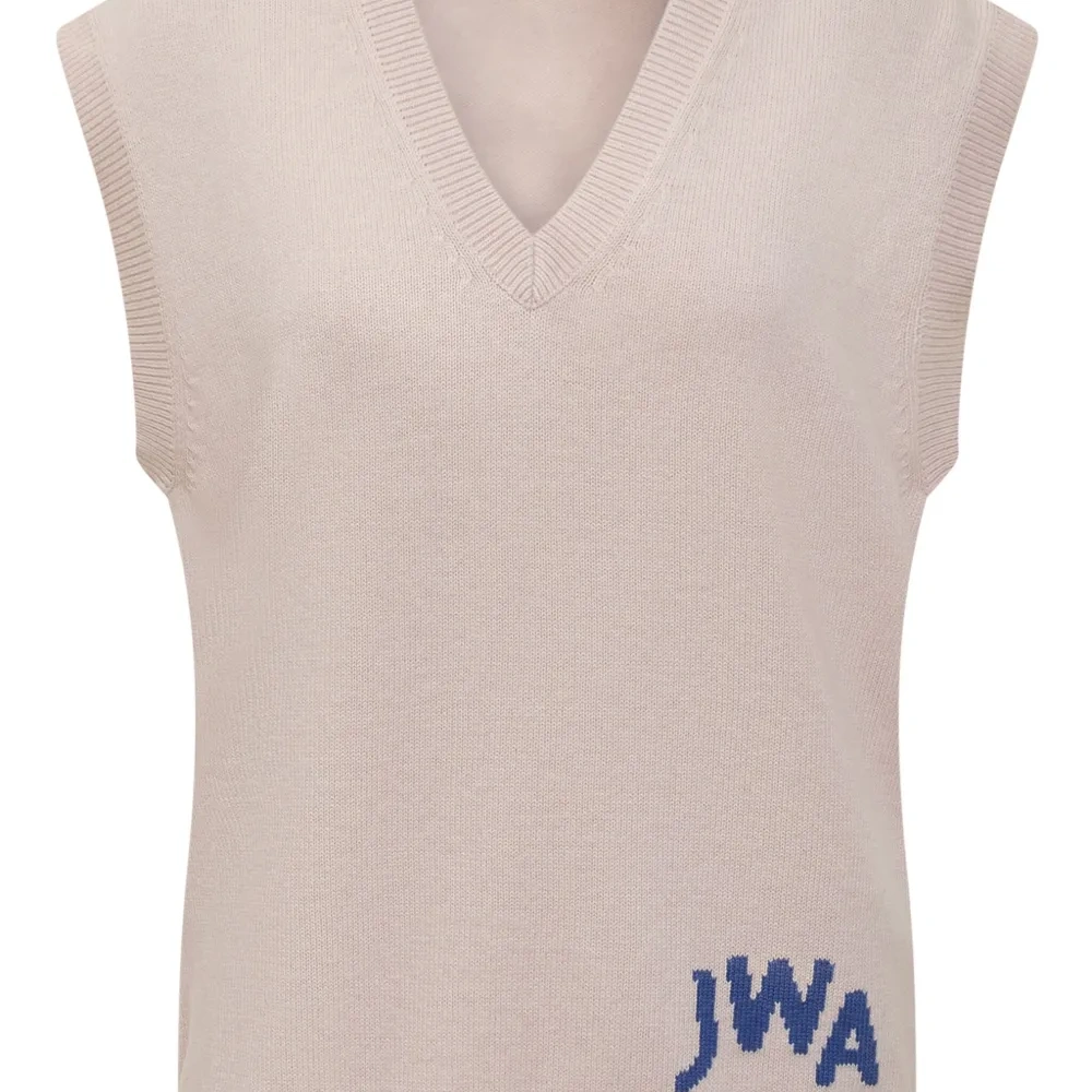 Жилет с логотипом