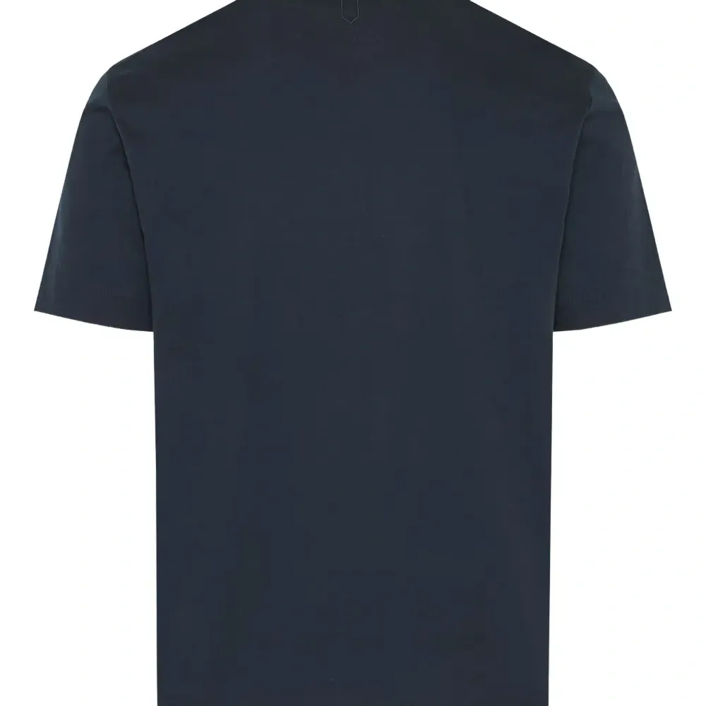 Футболка с круглым вырезом