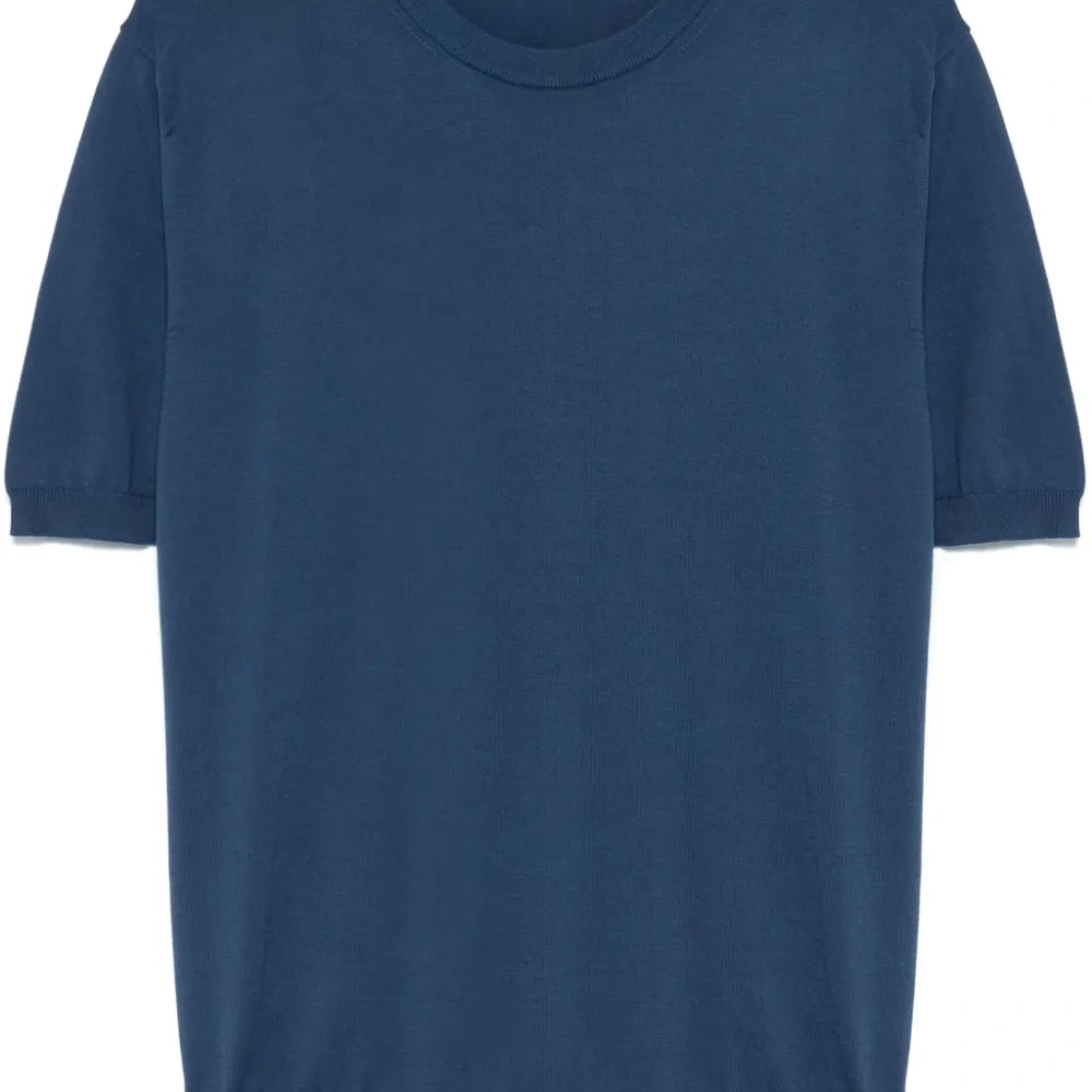 Футболка с круглым вырезом