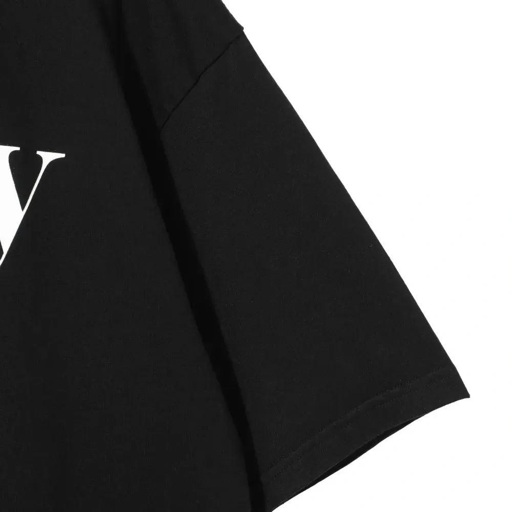 Футболка с графичным принтом