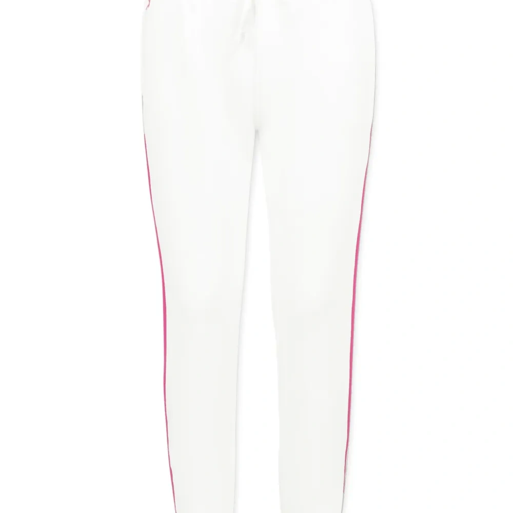 Спортивные брюки с лампасами