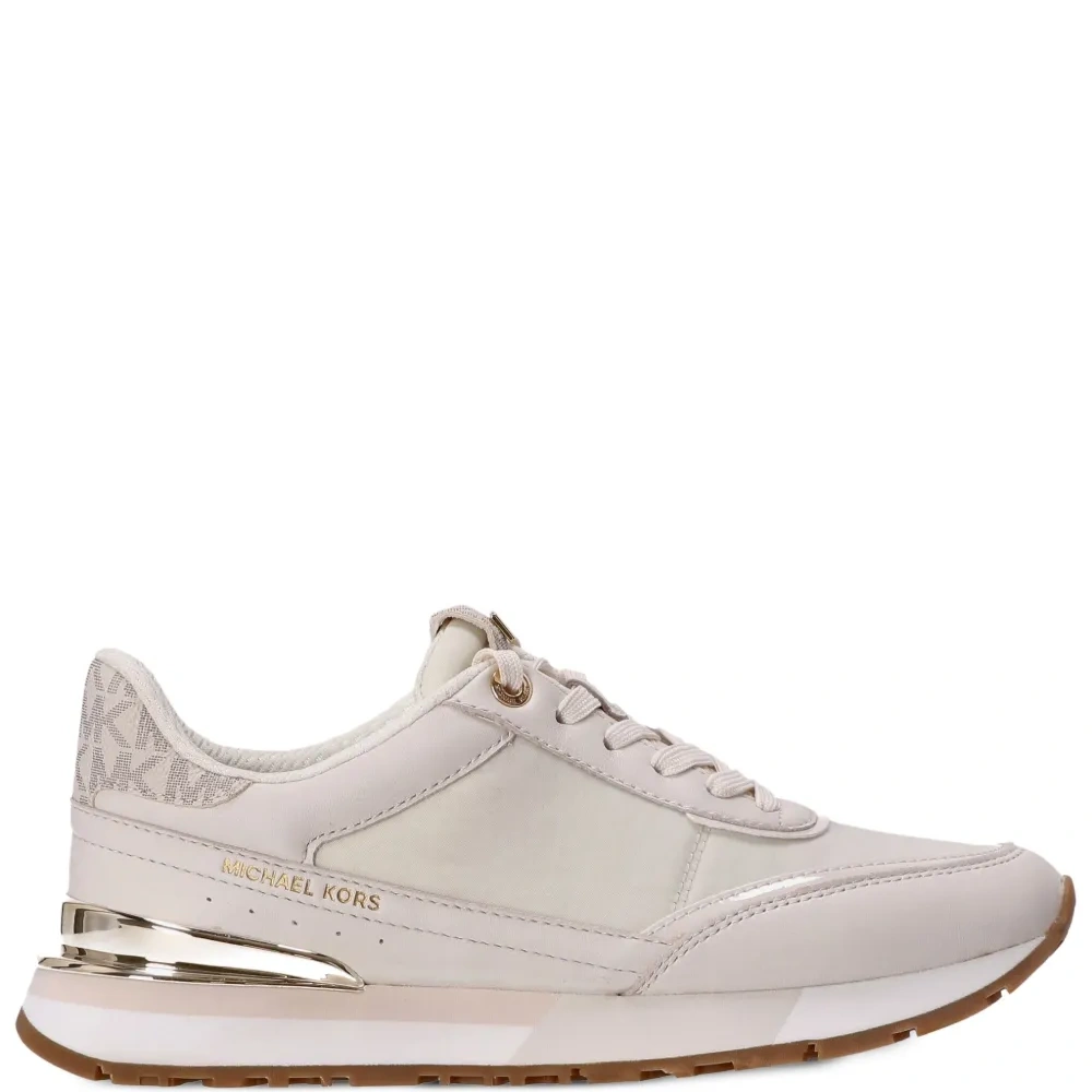 Кроссовки Nova