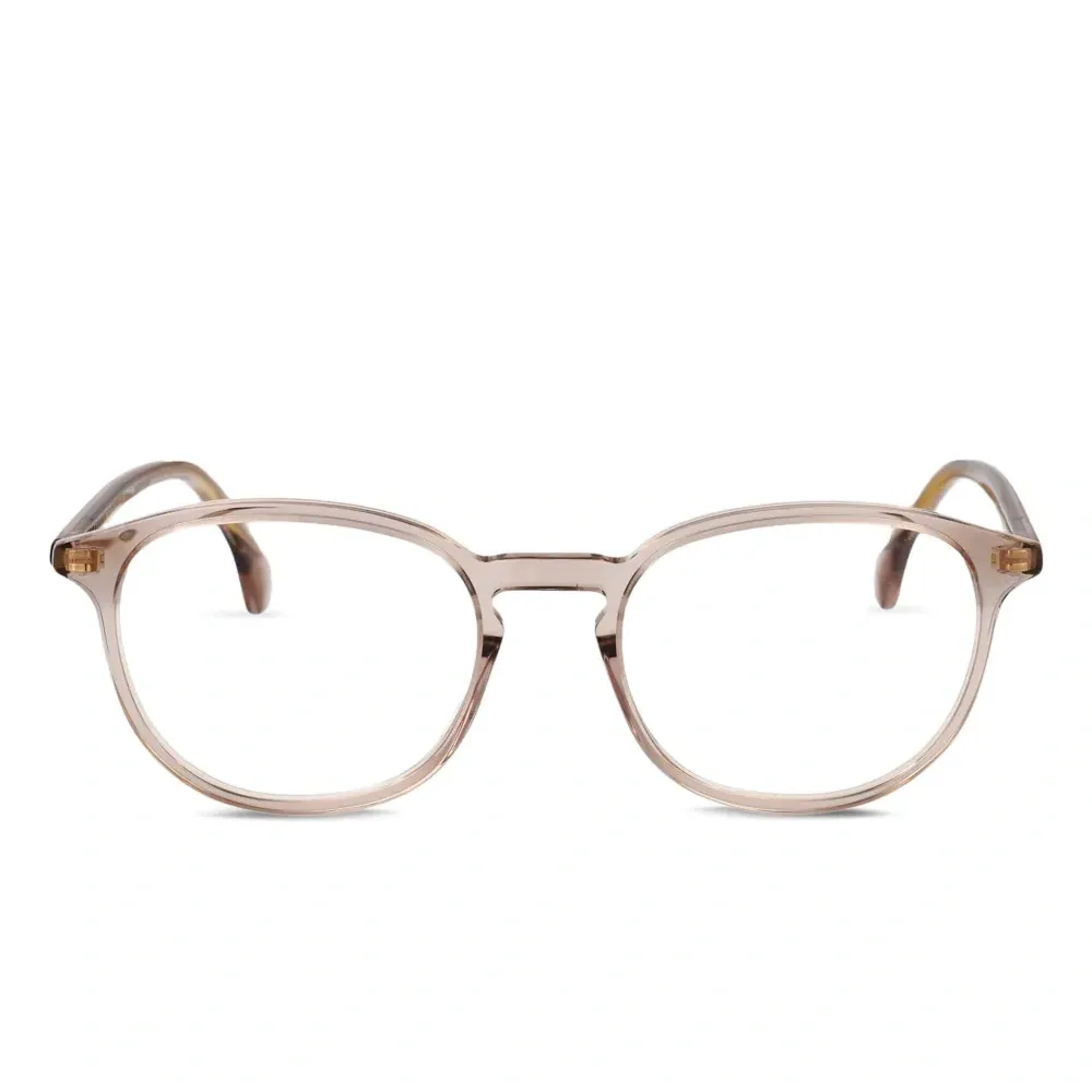 Очки в круглой оправе