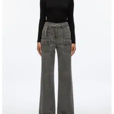 Широкие джинсы