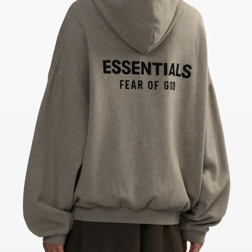 худи с логотипом