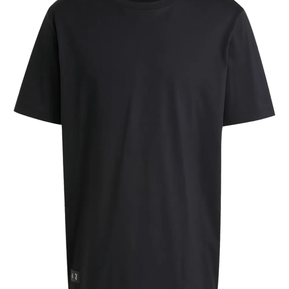 Футболка с круглым вырезом