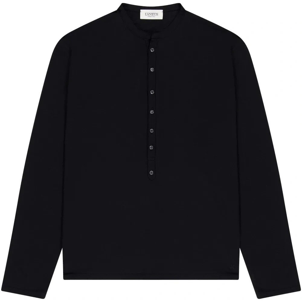 Футболка на пуговицах