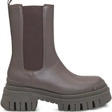 Ботинки челси на массивной подошве