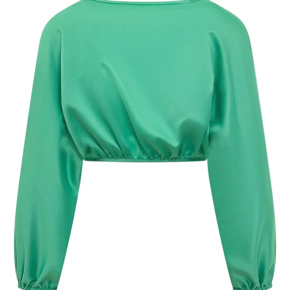 Атласная рубашка