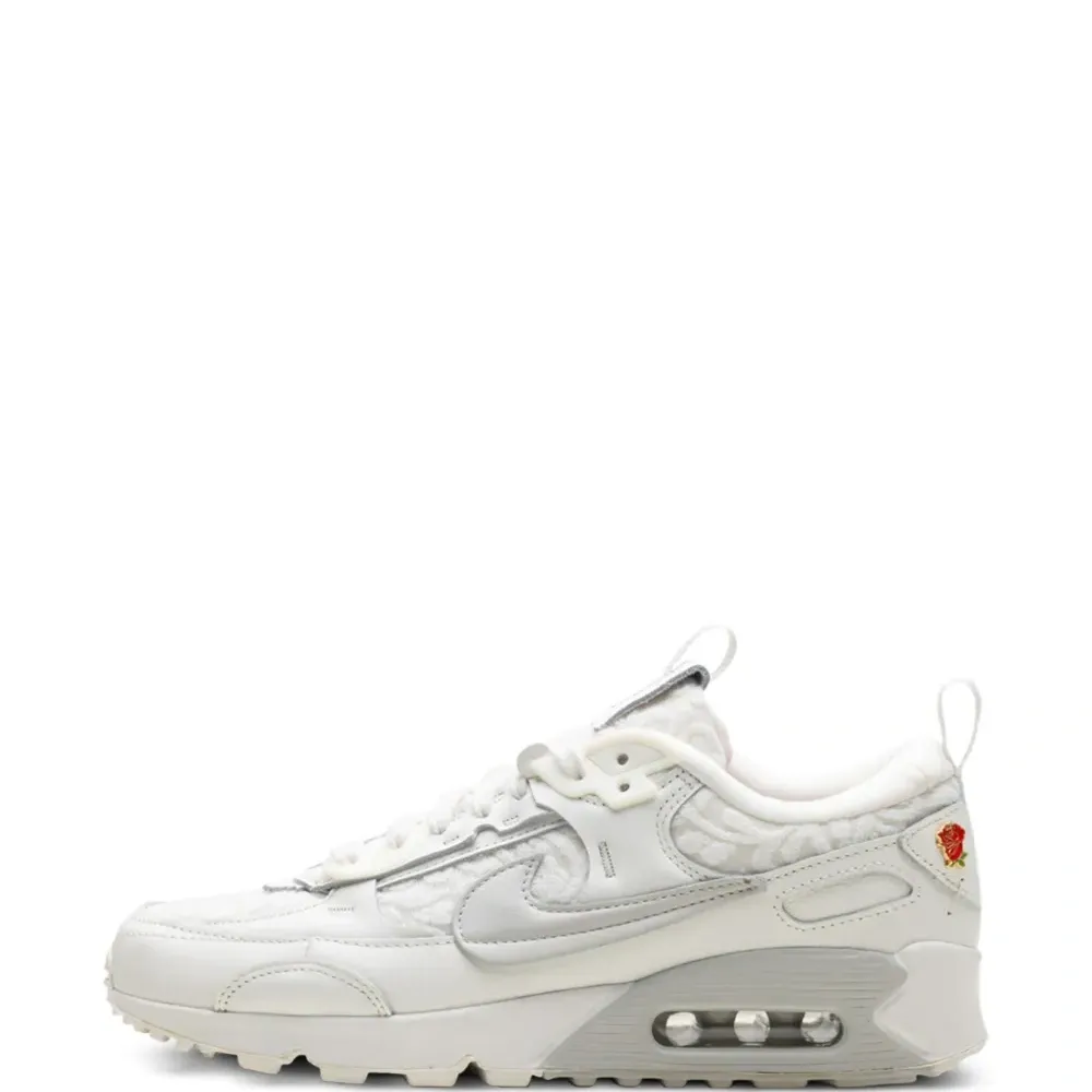 Кроссовки Air Max 90 Futura Give Her Flowers