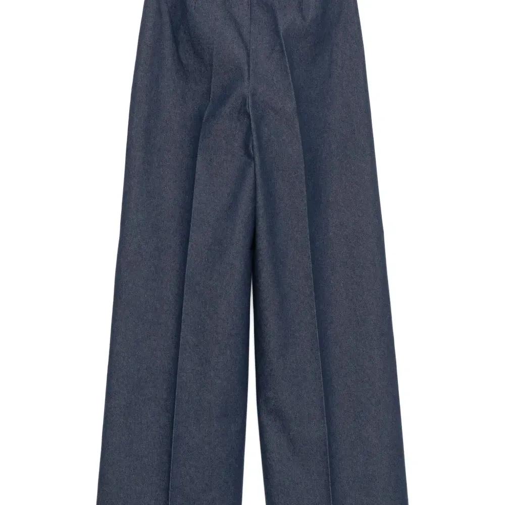 Брюки со складками