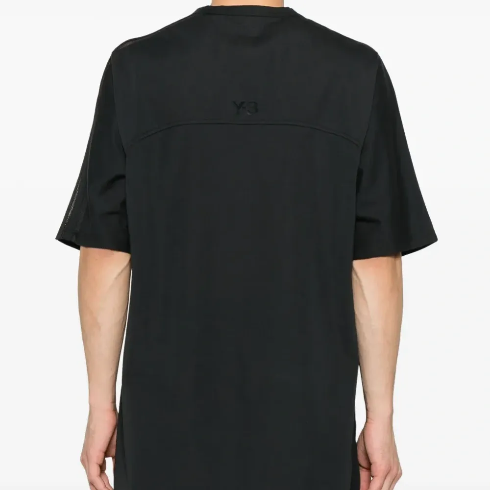 Сетчатая футболка с полосками