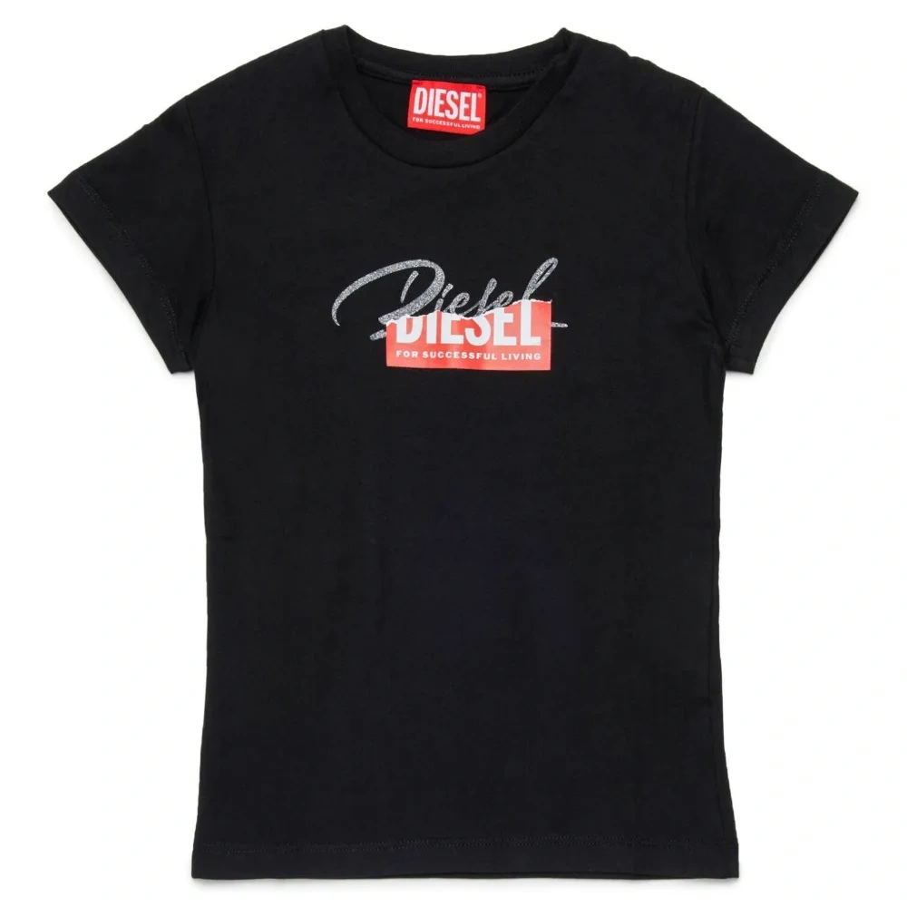 Футболка с логотипом и эффектом потертости