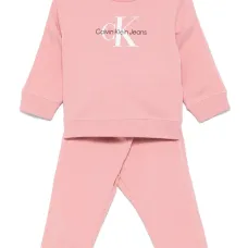 Спортивный костюм с логотипом