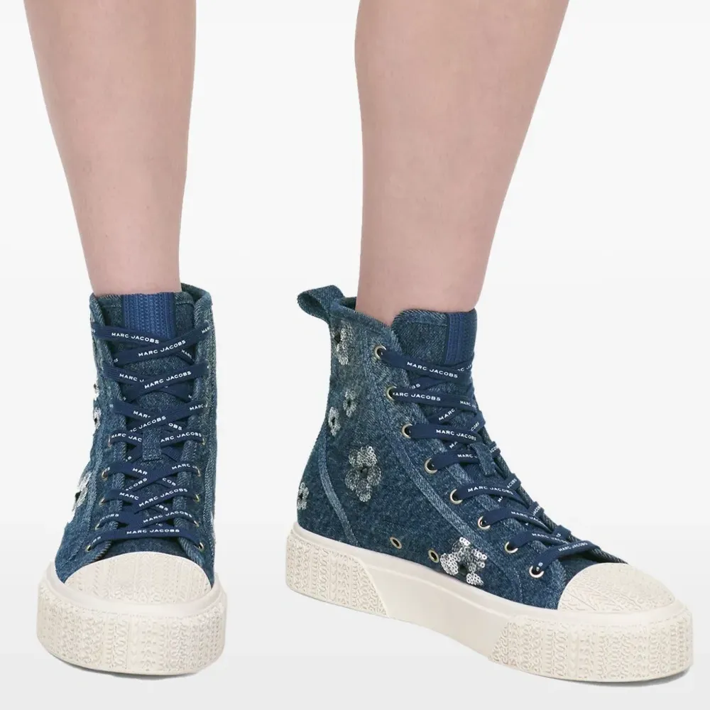 Высокие кеды