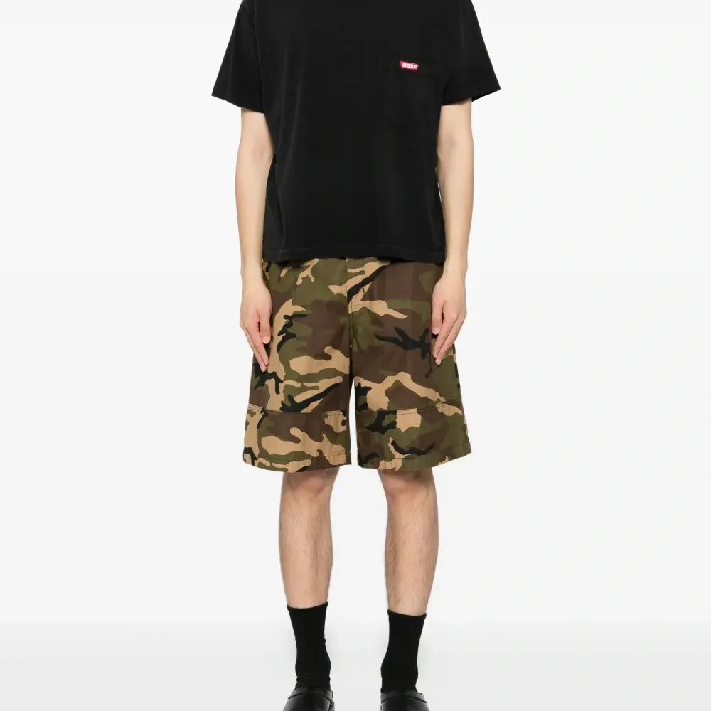 Футболка с карманом