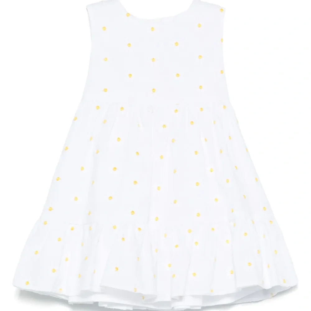 Платье с цветочной вышивкой