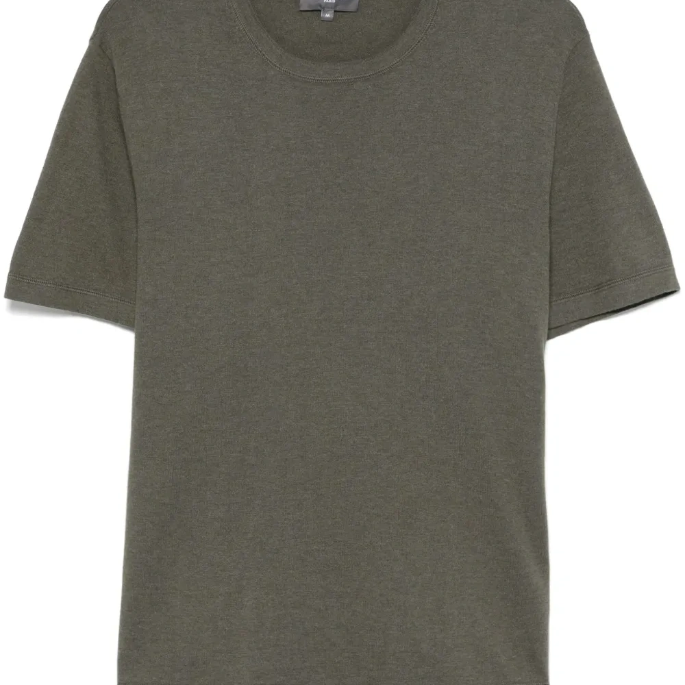 Футболка тонкой вязки