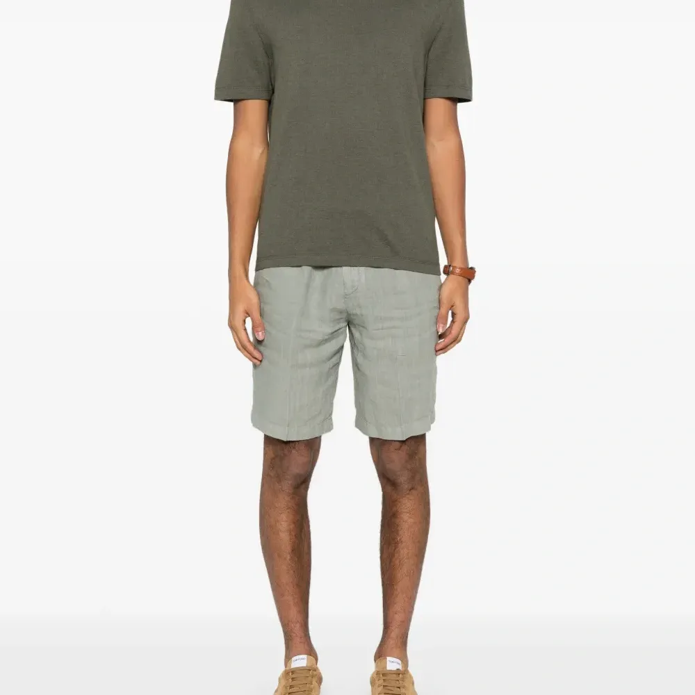 Футболка тонкой вязки