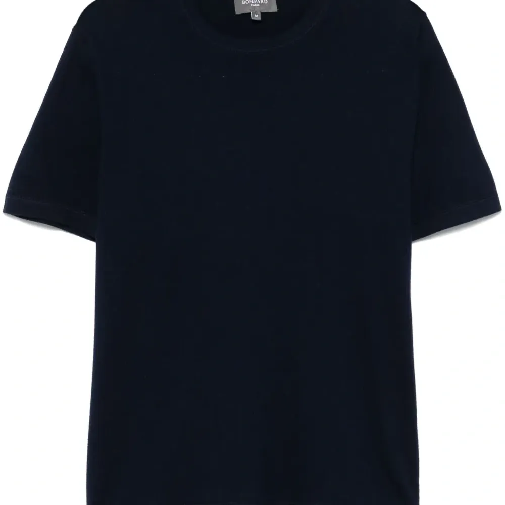 Футболка тонкой вязки