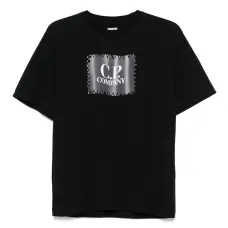 Футболка с логотипом