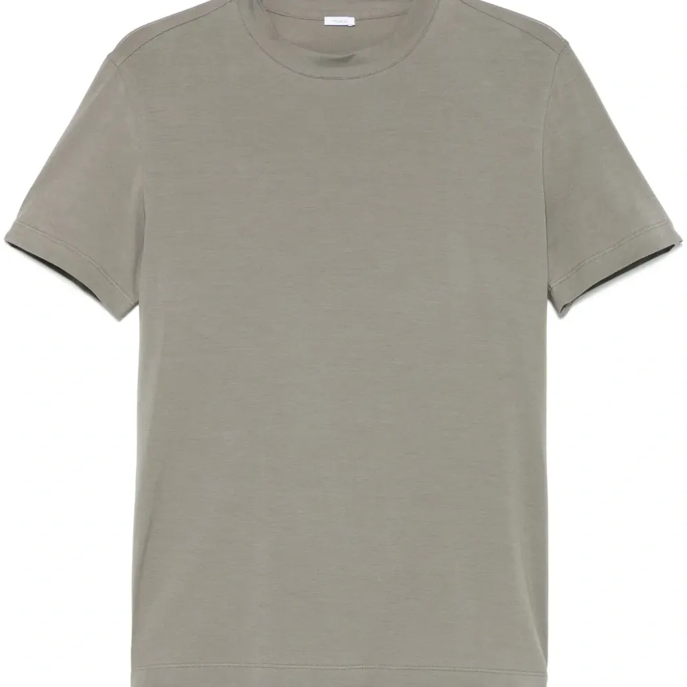 Футболка с круглым вырезом