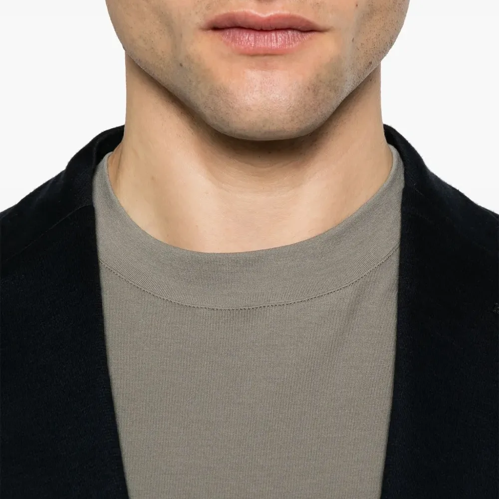 Футболка с круглым вырезом