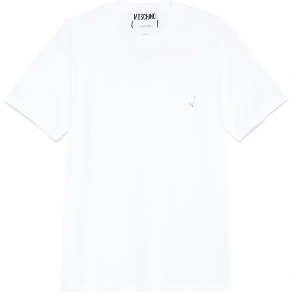 Футболка с вышивкой