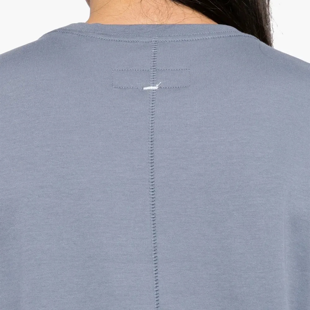 Футболка с круглым вырезом