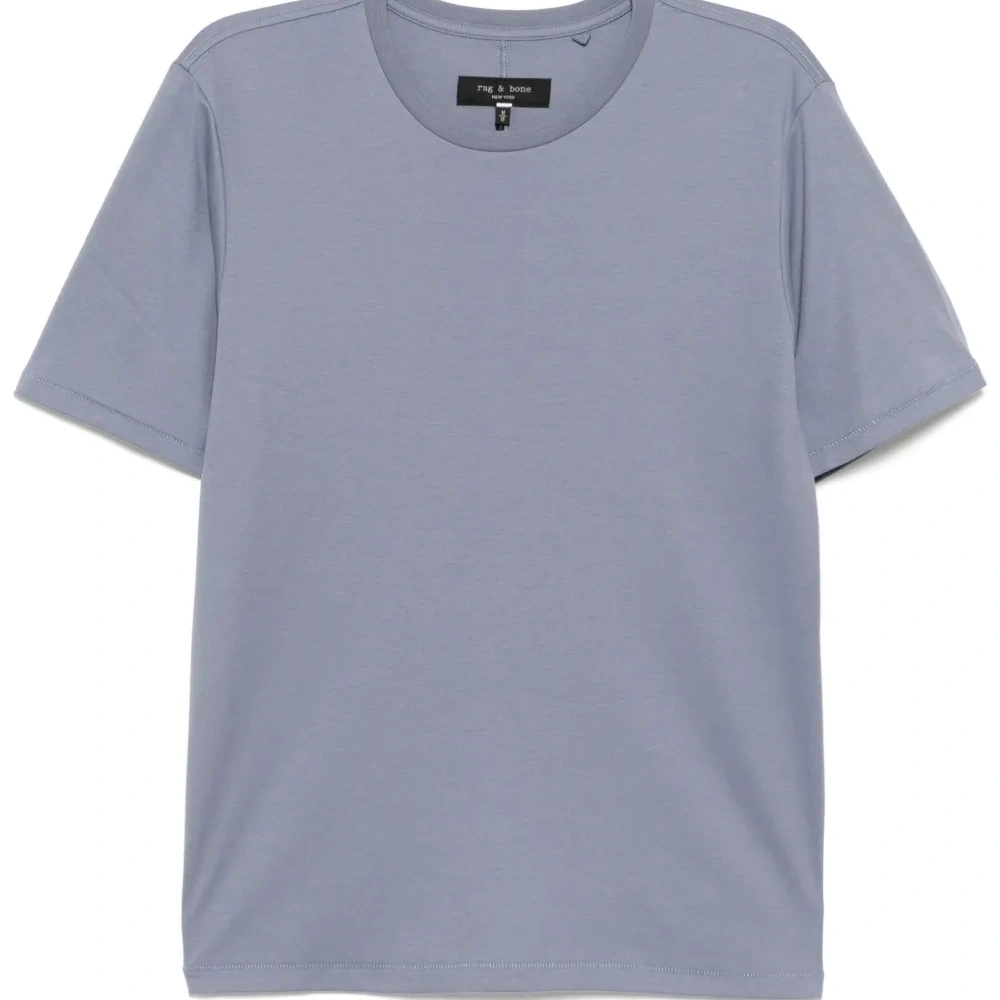 Футболка с круглым вырезом