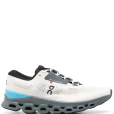 Кроссовки Cloudstratus 3