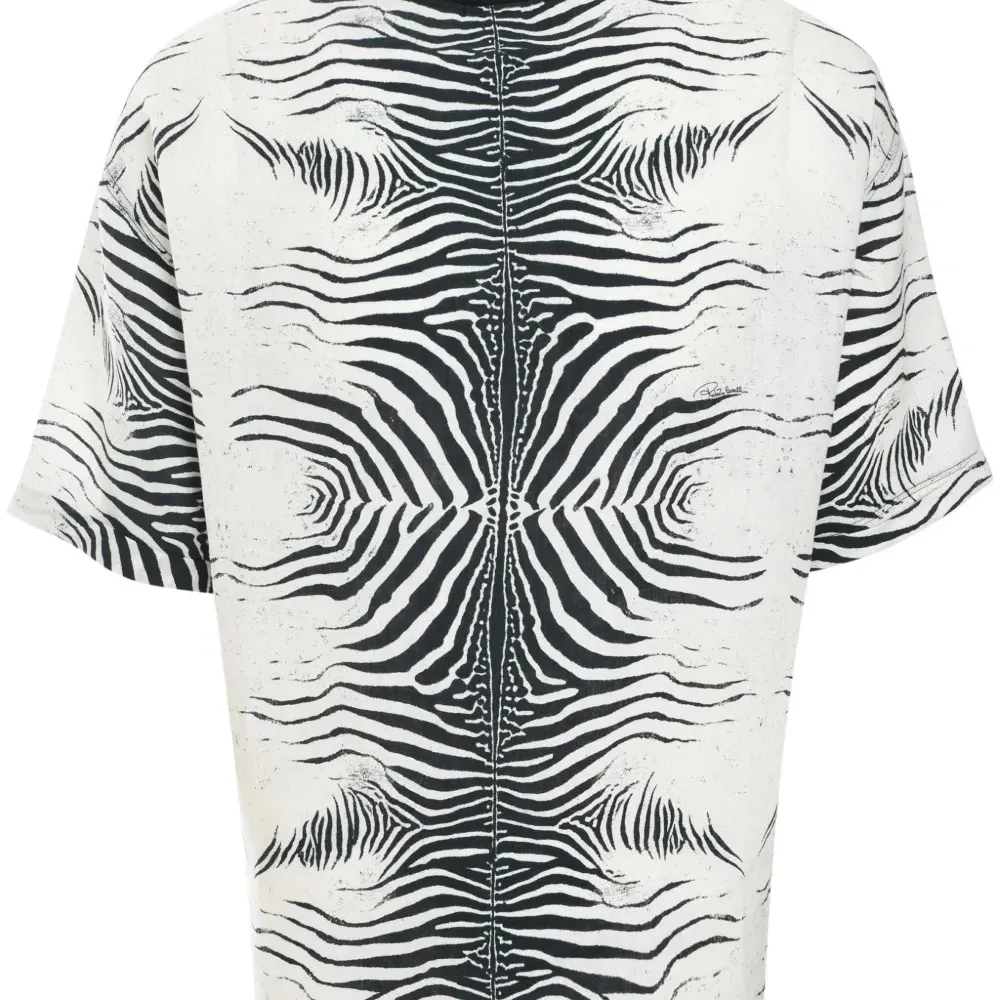 Футболка с зебровым принтом