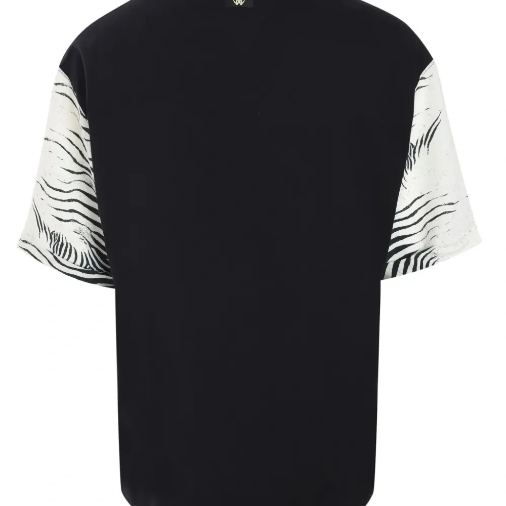 Футболка с зебровым принтом