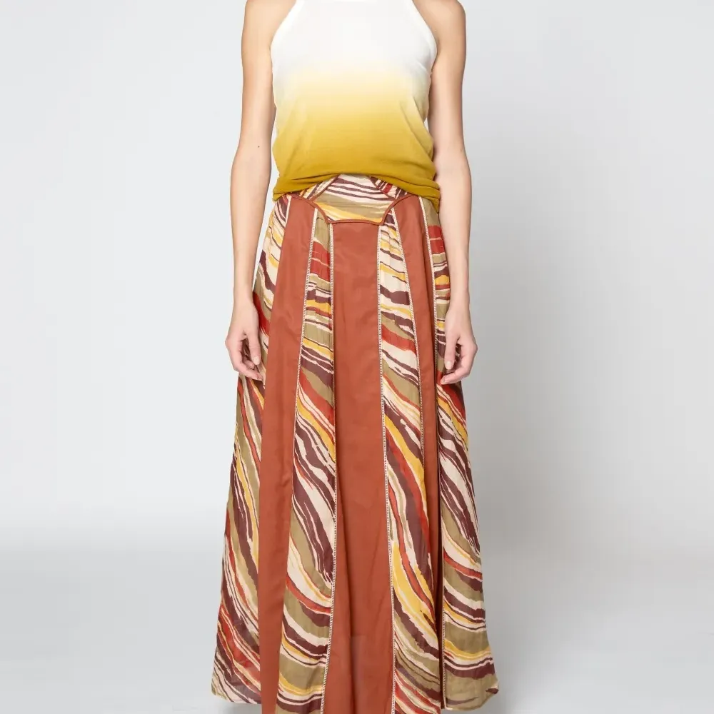 Топ Gradation без рукавов