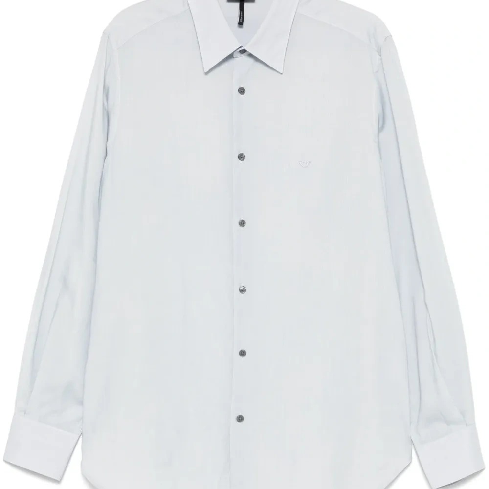 Рубашка в тонкую полоску