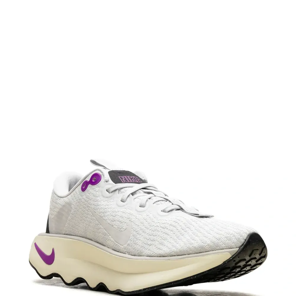 Кроссовки Motiva