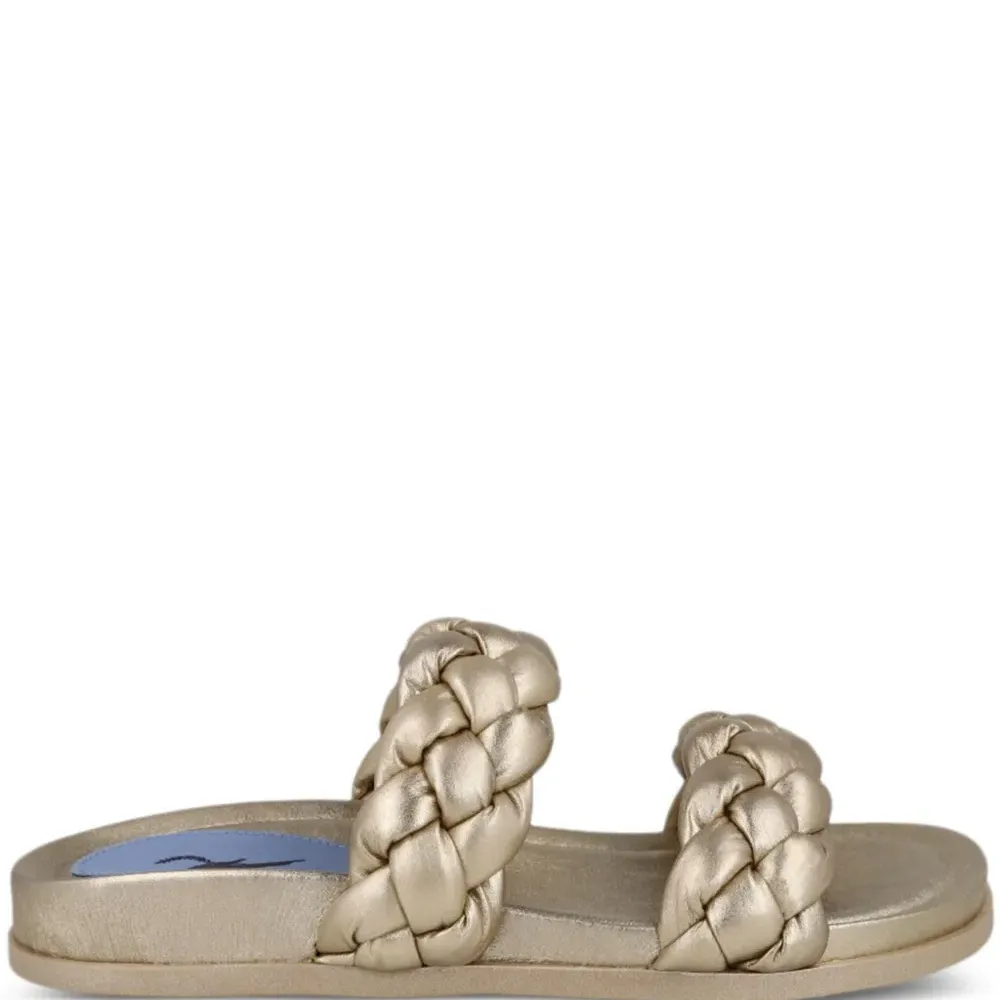 Шлепанцы с плетеными ремешками