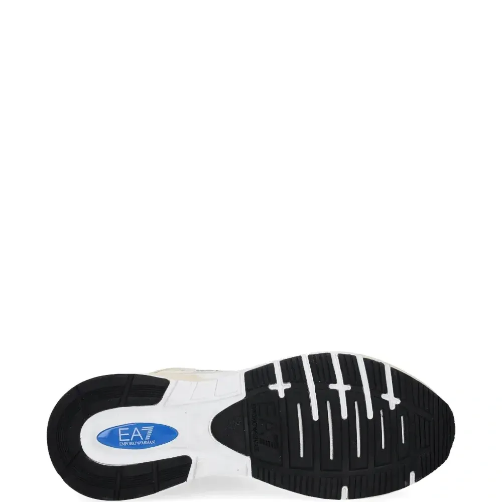 Кроссовки с логотипом