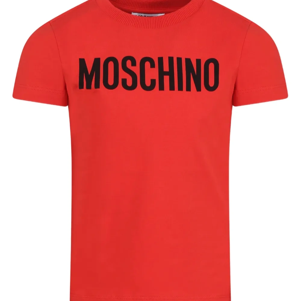 Футболка с логотипом