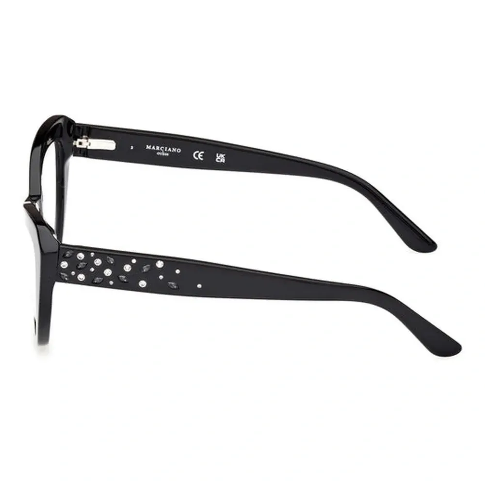 Очки в геометричной оправе